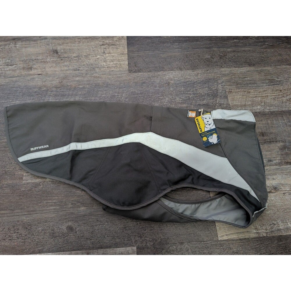 Ruffwear Lumenglow High-Visibility Reflective Dog Jacket Gray Large 32-36"